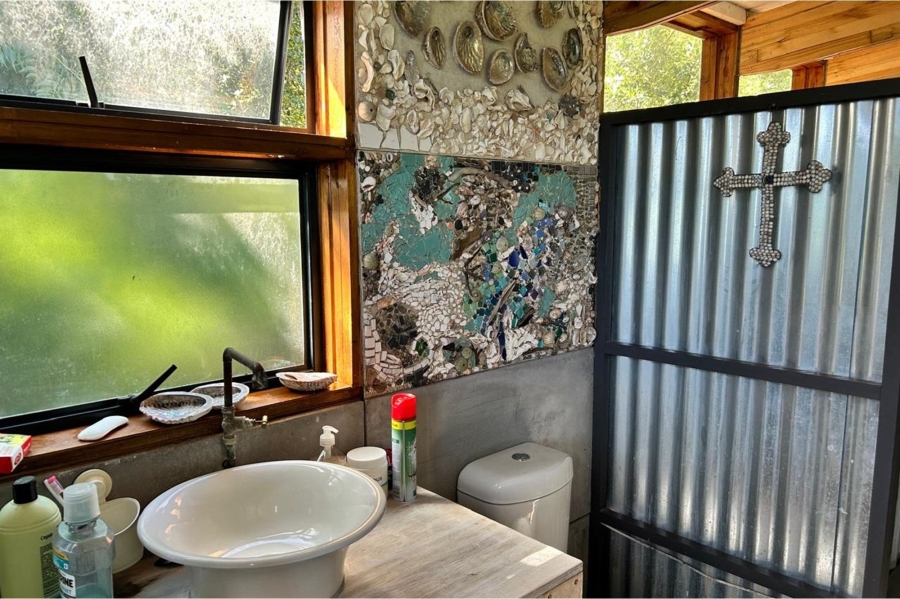 3 Bedroom Property for Sale in Sunrise On Sea Eastern Cape
